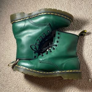 1460 SMOOTH LEATHER LACE UP BOOTS